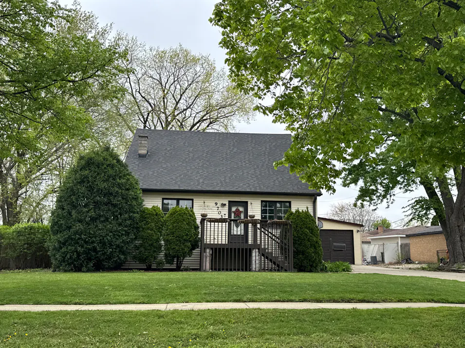 9703 Ivanhoe Avenue Schiller Park, IL 60176, Cook County