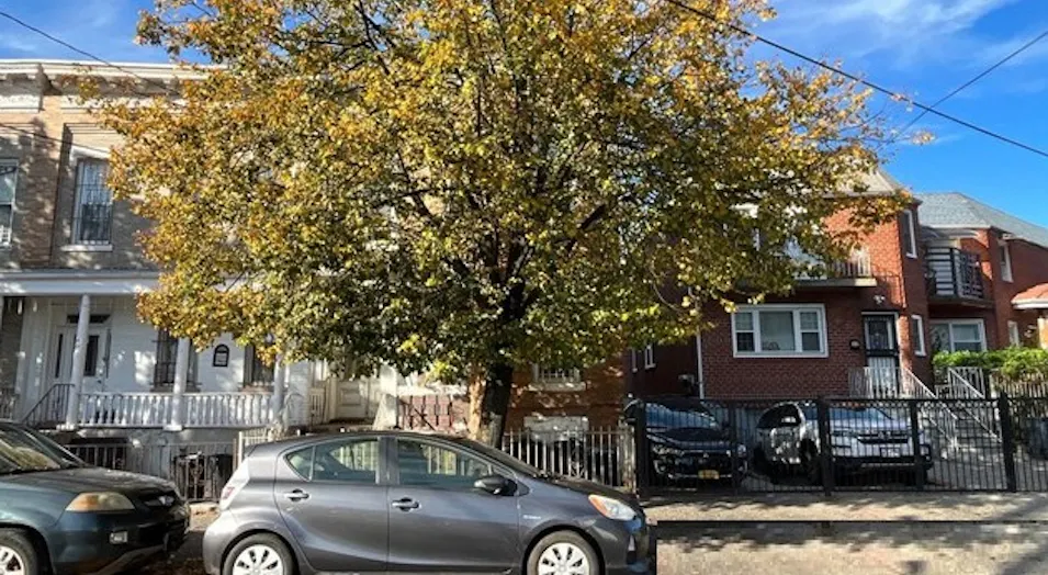36 Hale Ave Brooklyn, NY 11208, Kings County