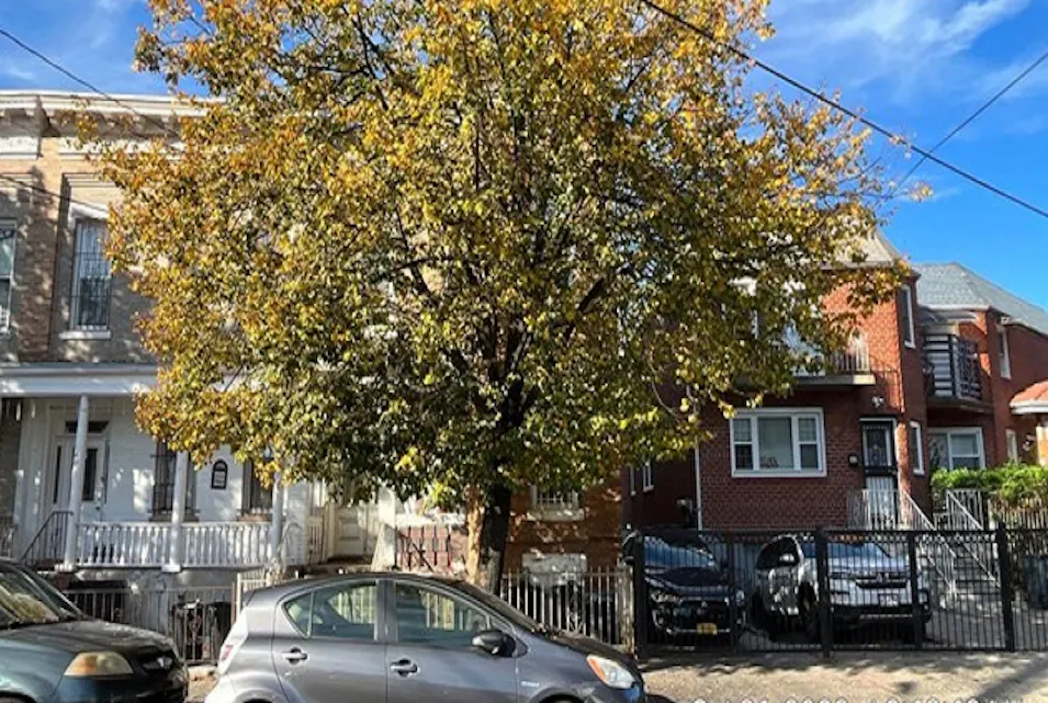 36 Hale Ave Brooklyn, NY 11208, Kings County