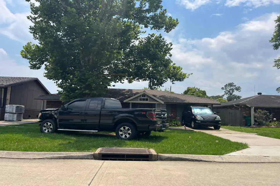 654 Holmes Blvd Gretna, LA 70056, Jefferson County