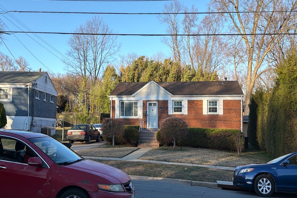 11305 Schuylkill Rd, Rockville, MD 20852, Montgomery County