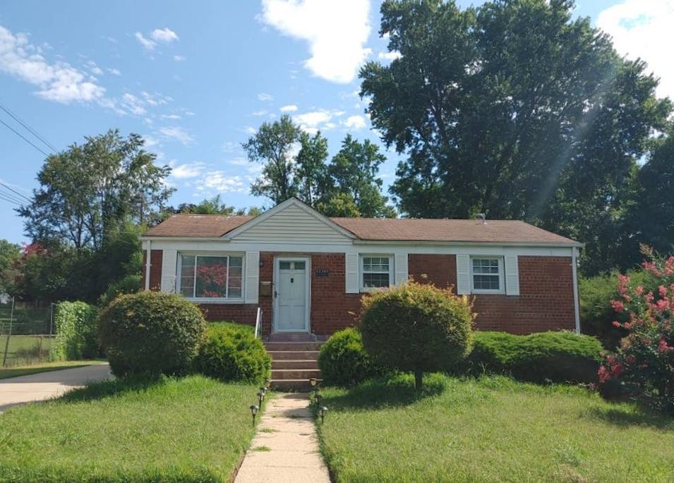 11305 Schuylkill Rd, Rockville, MD 20852, Montgomery County