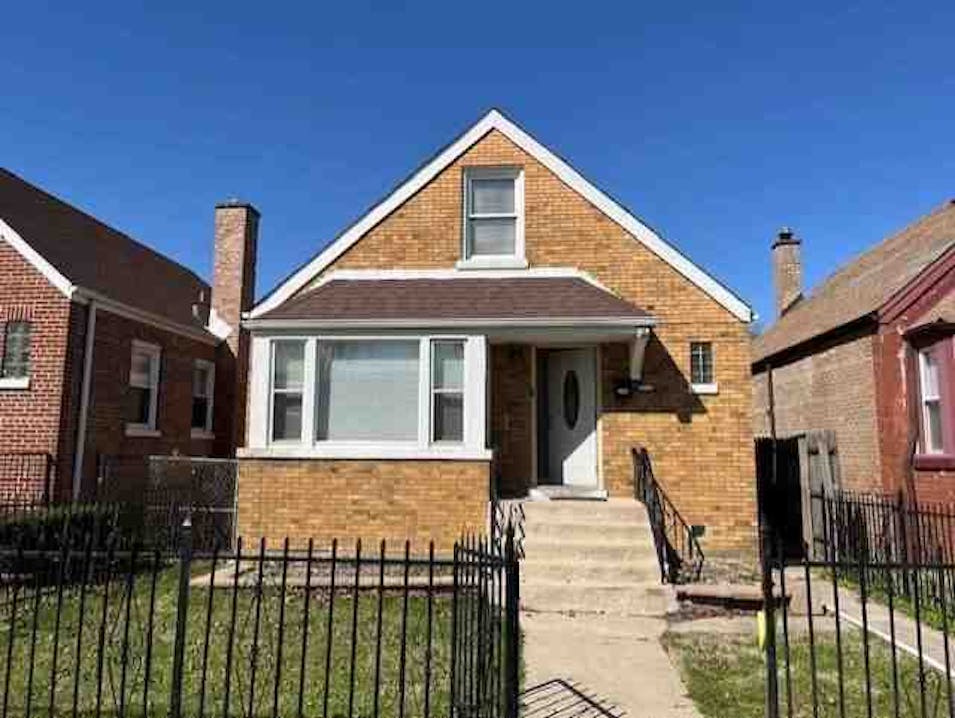 10540 S Green St Chicago, IL 60643, Cook County