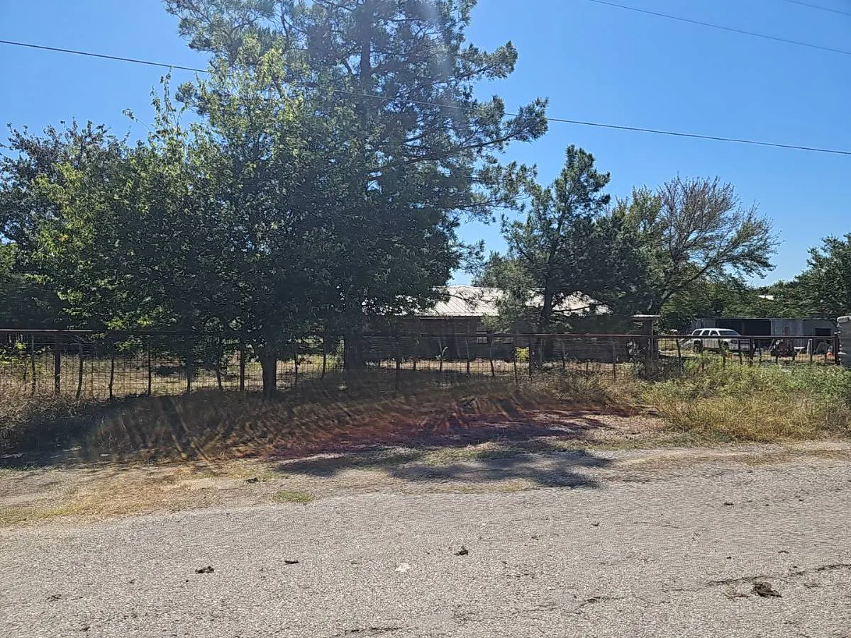 Cedar Rd, Weatherford, TX 76087