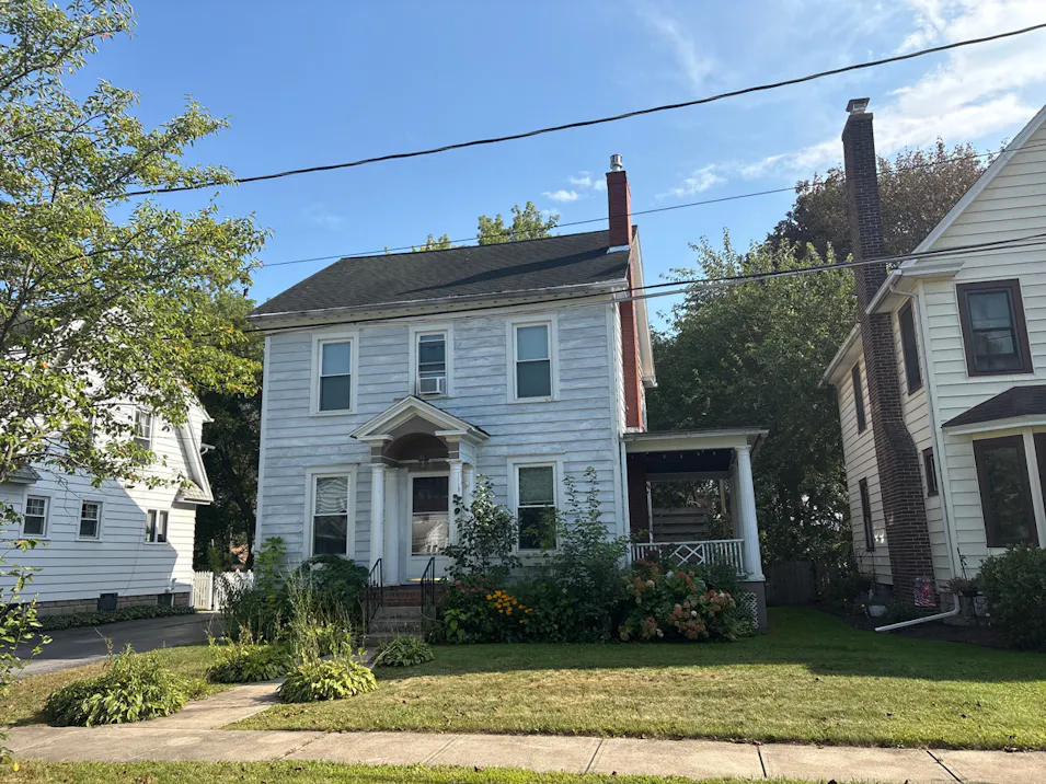12 N Park Auburn, NY 13021, Cayuga County