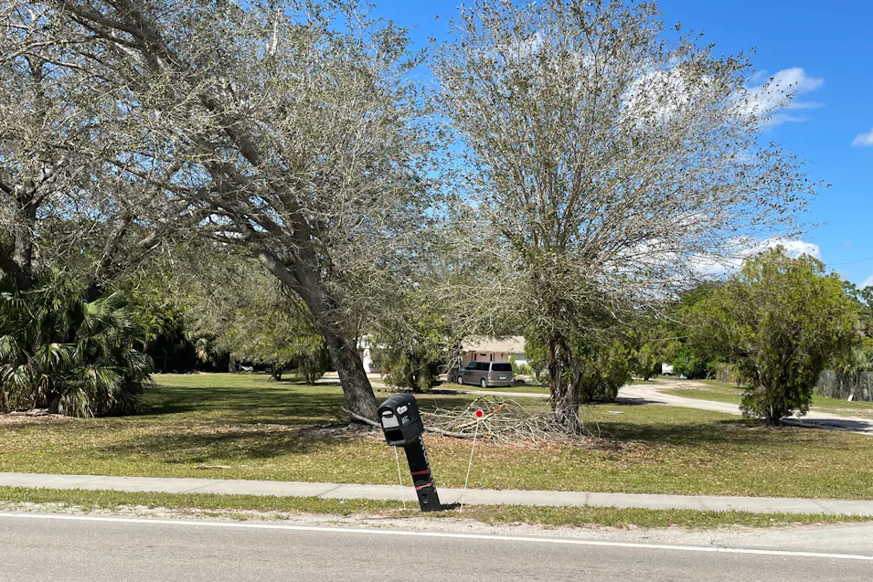 3633 White Blvd Naples, FL 34117, Collier County