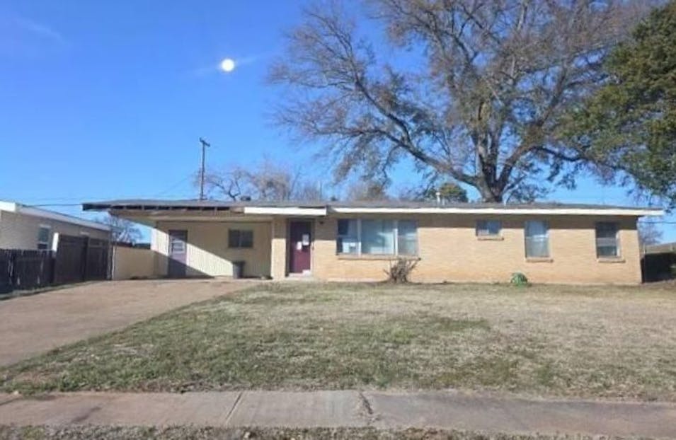 1221 Caroline Dr Bossier City, LA 71112, Bossier County