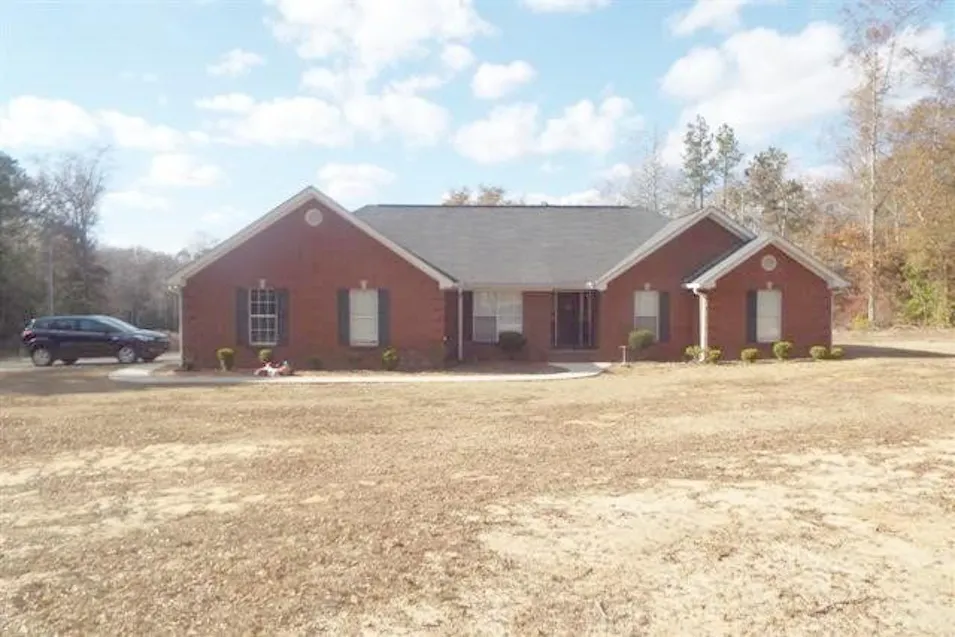 352 Lee Rd 446 Opelika, AL 36804, Lee County