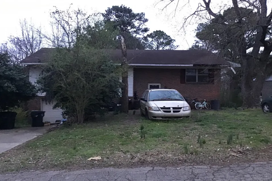 8008 Price Avenue Leeds, AL 35094, Jefferson County