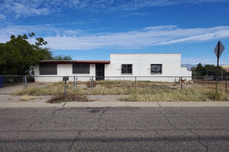 1535 East Calle Salamanca Tucson, AZ 85714, Pima County