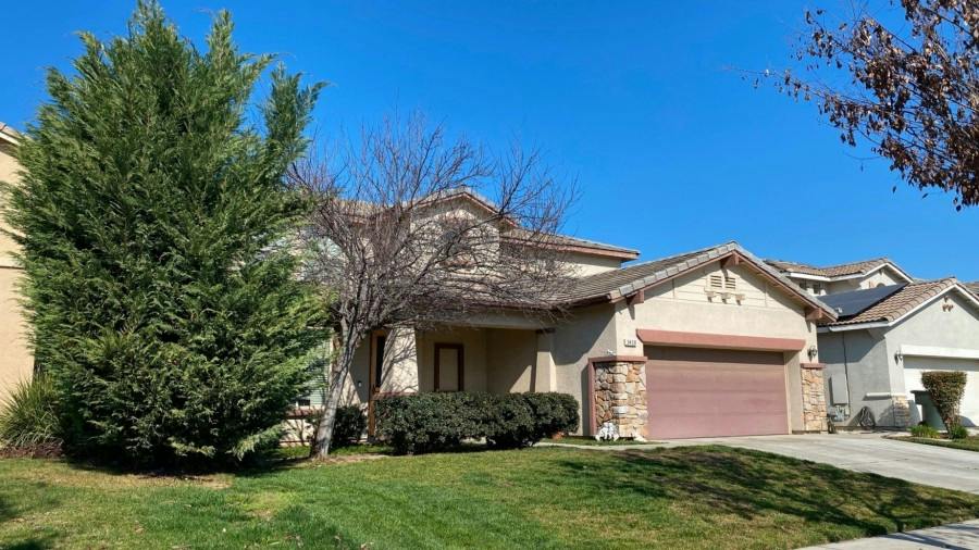 Delta Ave, Visalia, CA 93291