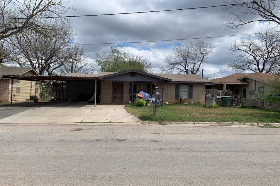 412 Old Carrizo Road Uvalde, TX 78801, Uvalde County
