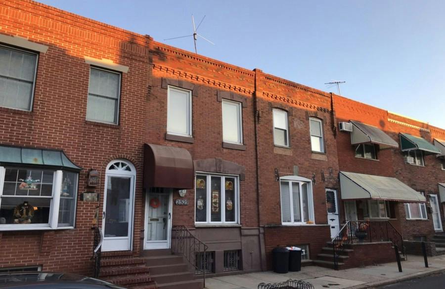 Camac St, Philadelphia, PA 19148
