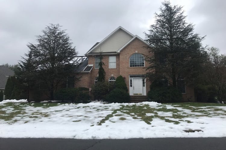 5 Alcott Close Moosic, PA 18507, Lackawanna County