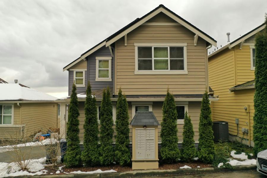 Mountain View Ln, Issaquah, WA 98027