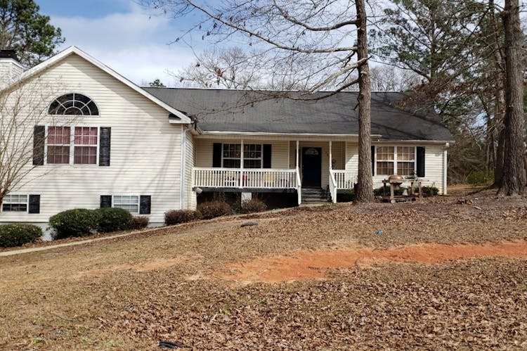 135 Ruben Rd Byron, GA 31008, Peach County