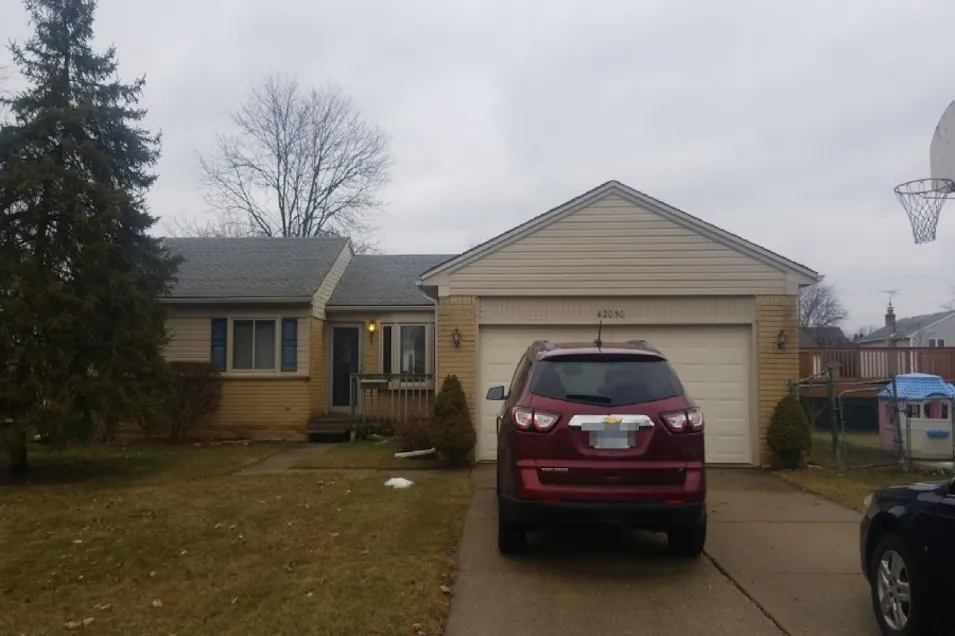 42050 Brookview Ct Canton, MI 48188-1232, Wayne County