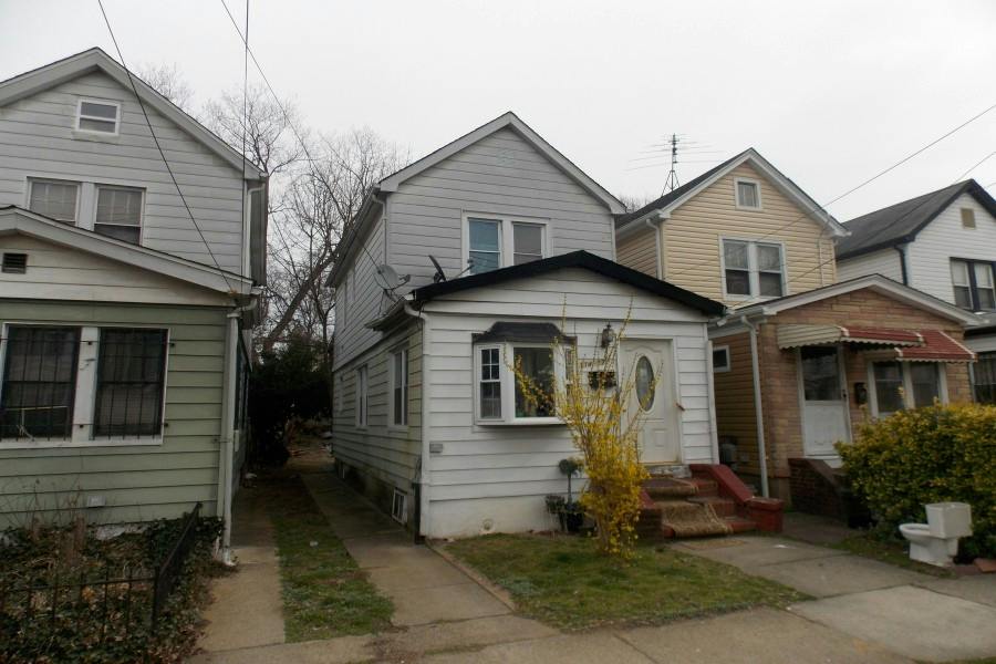 147th St, Jamaica, NY 11436 #1