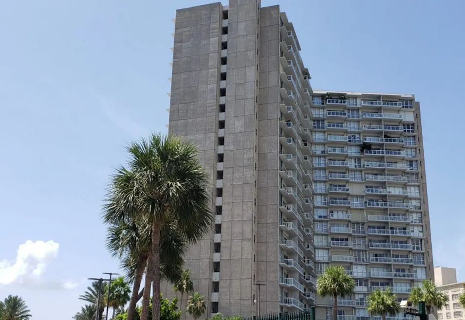 2451 Brickell Avenue, Apartment 6k Miami, FL 33129-2433, Miami-Dade County