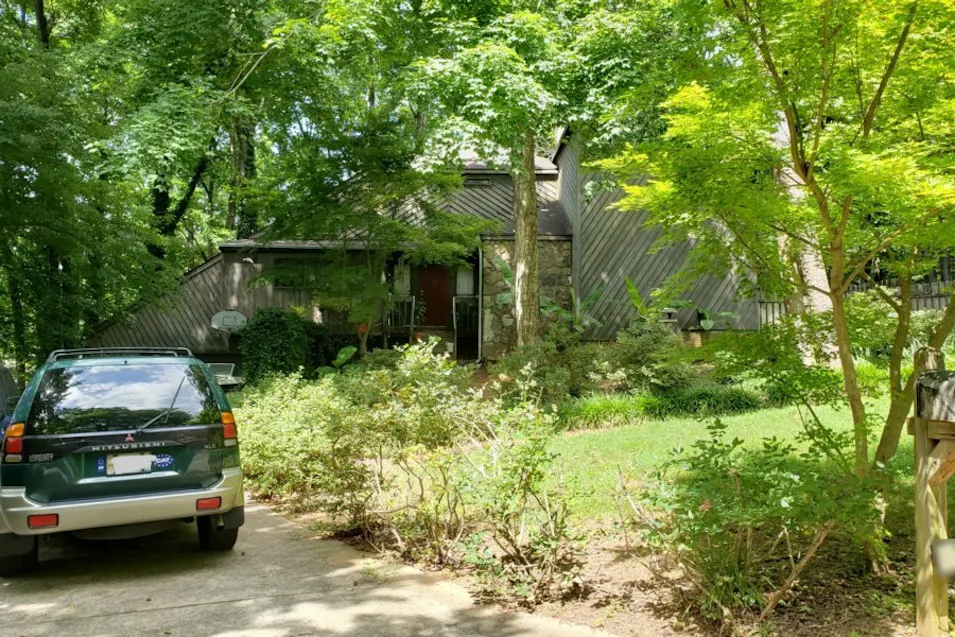 3209 Cedar Bluff Dr NE Marietta, GA 30062, Cobb County