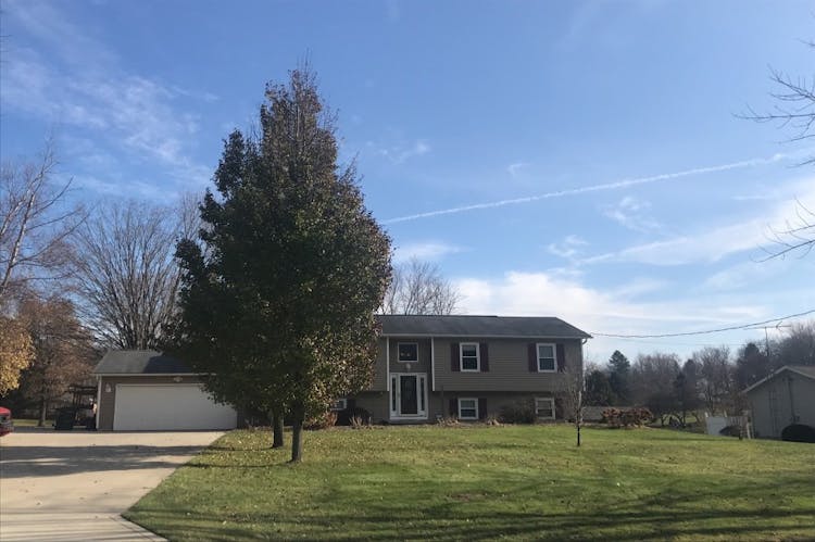 11802 State Route 88 Garrettsville, OH 44231, Portage County