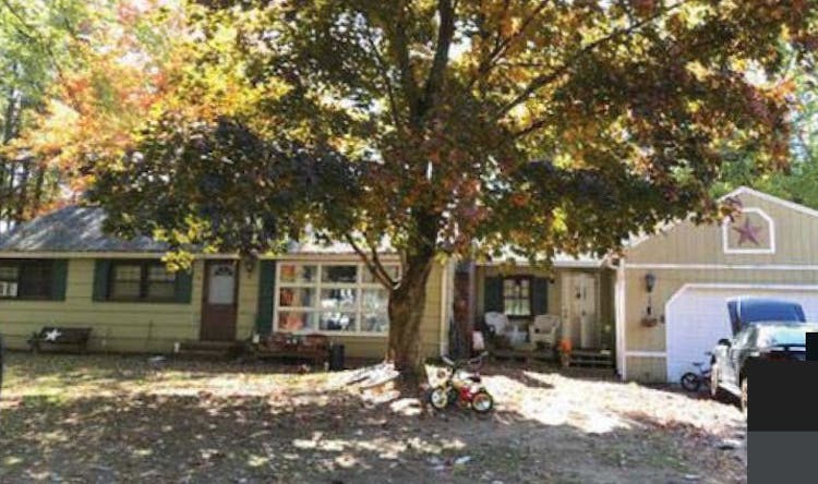 11 Christine Street Palmer, MA 01069, Hampden County