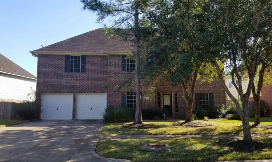 Silver Canyon Ln, Rosharon, TX 77583