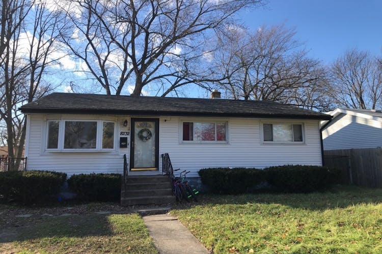 8232 Columbia Avenue Munster, IN 46321, Lake County