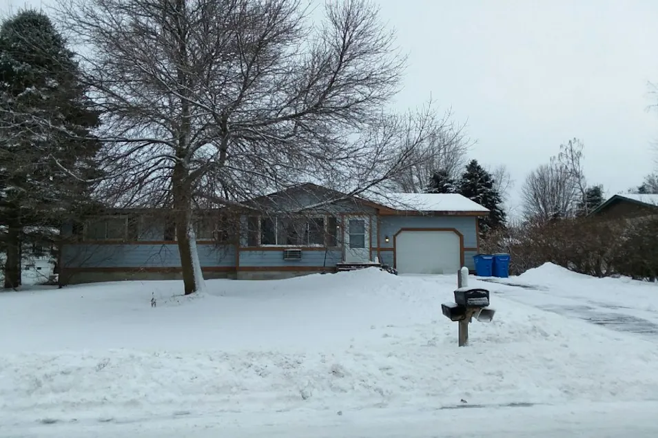 6461 Birch St North Branch, MN 55056, Chisago County