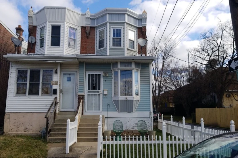 21 Rhodes Ave