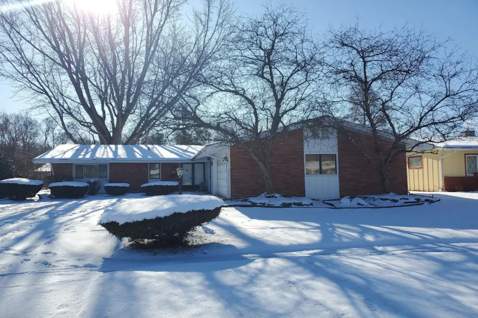 1821 Rockcreek Ln Flint, MI 48507, Genesee County