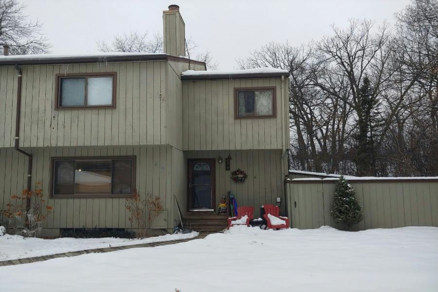 Saint Johns Dr, Eden Prairie, MN 55346