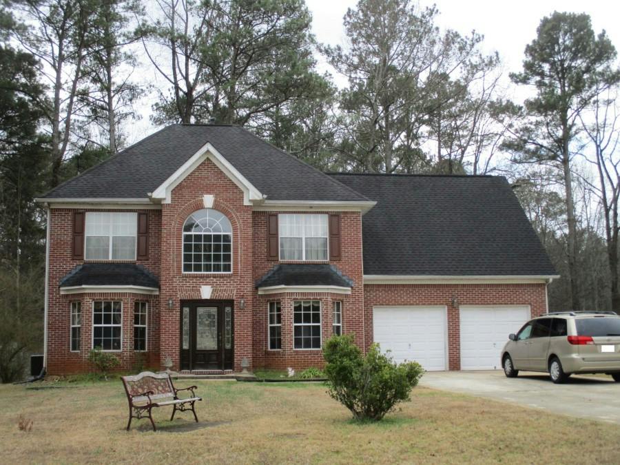 Palisade Point Dr, Ellenwood, GA 30294