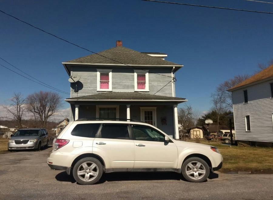 Arden St, Claysburg, PA 16625