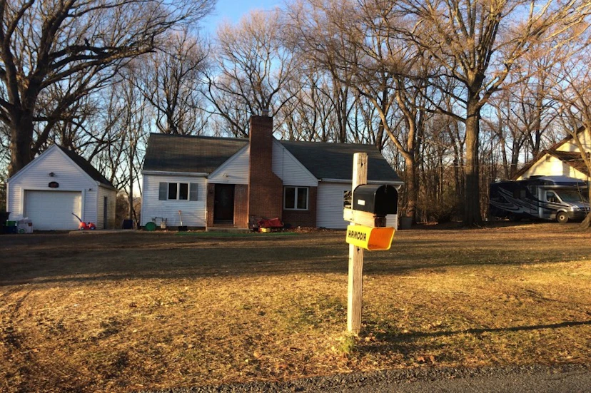 10 Woodland Pl