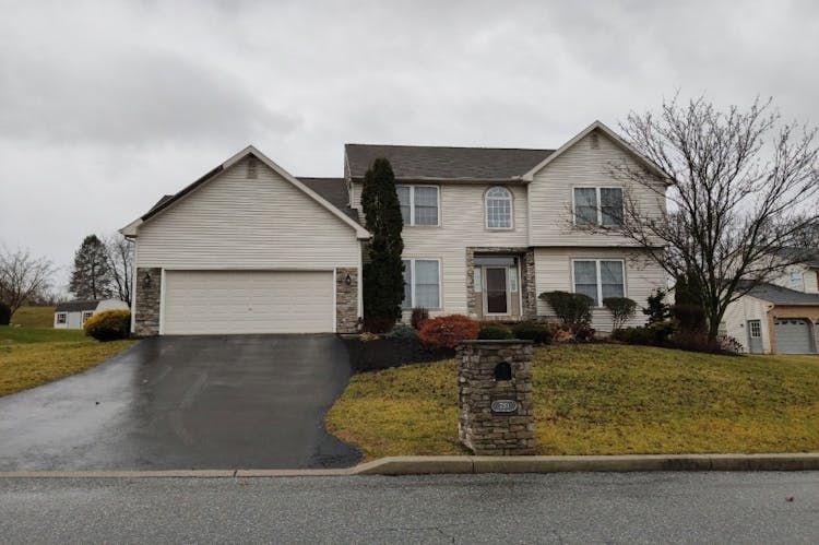 730 Harvest Drive Harrisburg, PA 17111, Dauphin County