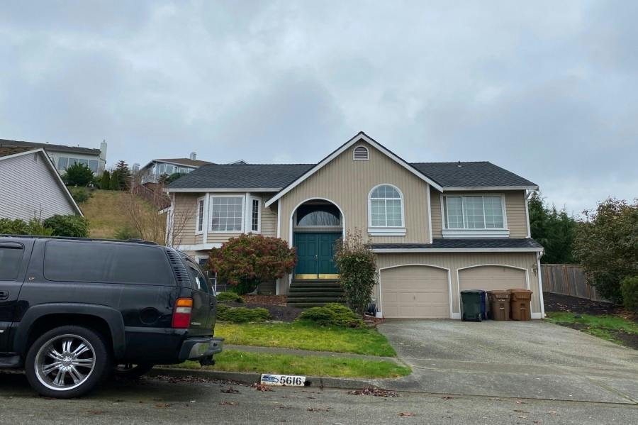 Chinook Dr, Tacoma, WA 98422