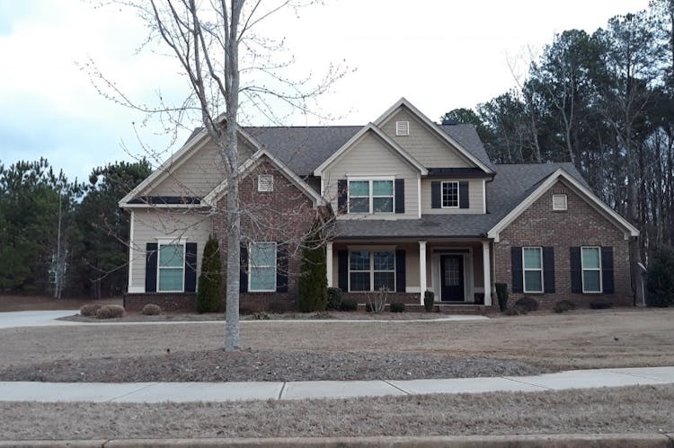 124 Archstone Sq McDonough, GA 30253-5820, Henry County