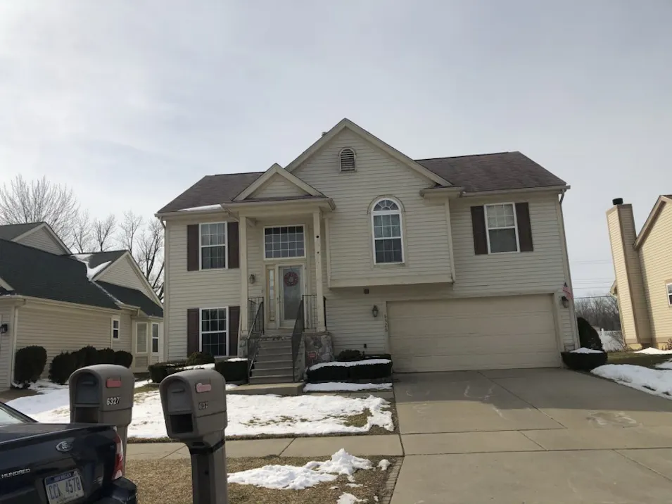 6326 Dexter St Romulus, MI 48174, Wayne County