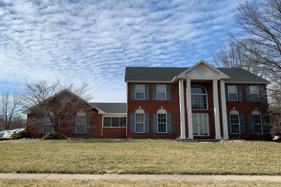4307 Woodfield Place Swansea, IL 62226, St Clair County