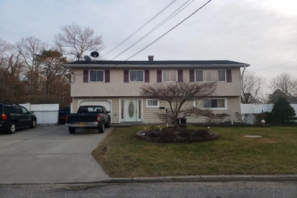 204 Studley Street Brentwood, NY 11717, Suffolk County