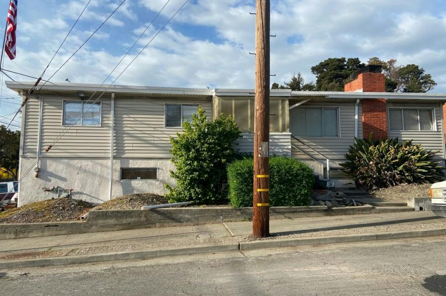 Doremus Ave, Richmond, CA 94805