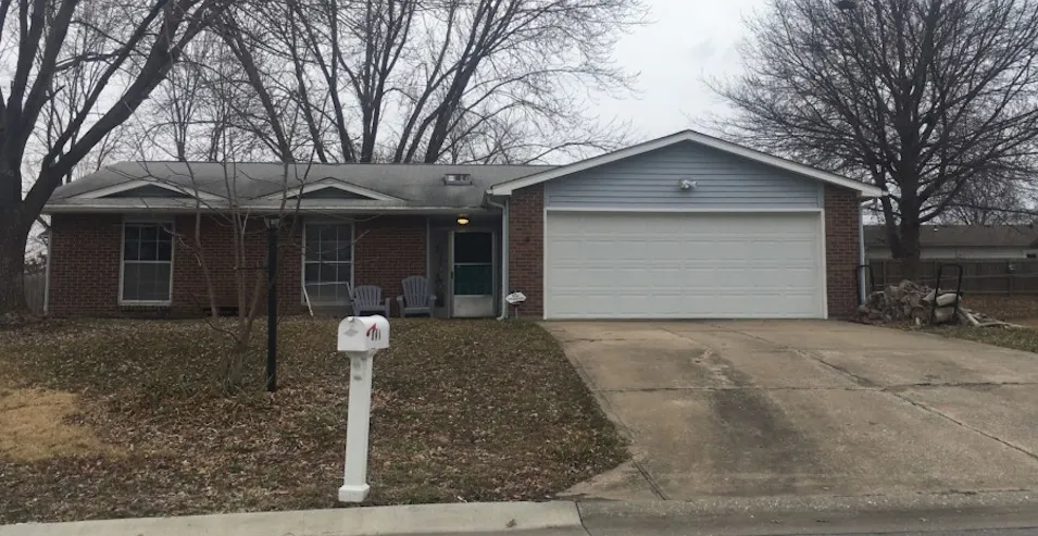 521 N Glacier Dr Columbia, MO 65201, Boone County