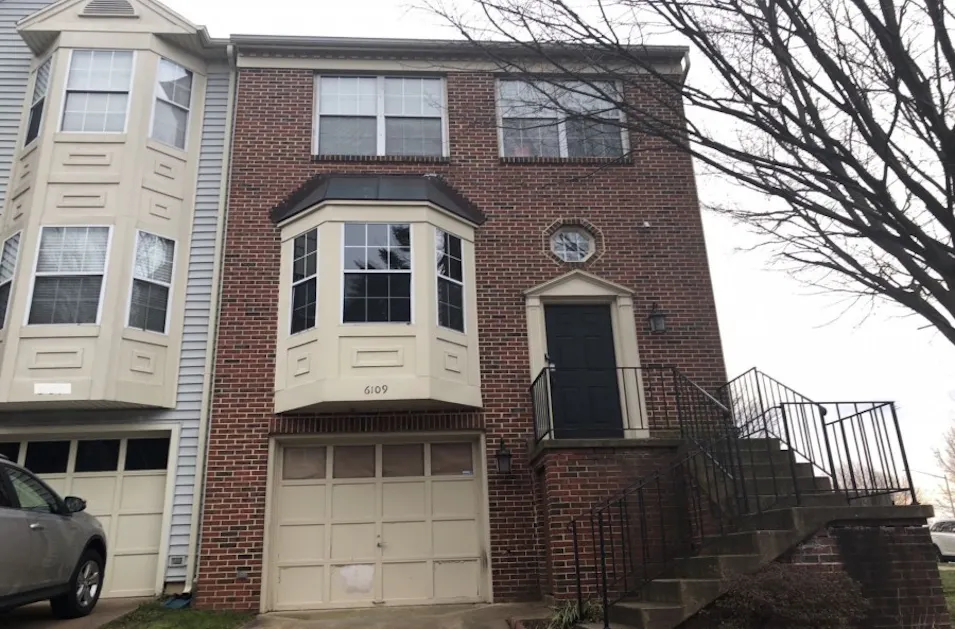 6109 Montjoy Ct Centreville, VA 20121, Fairfax County
