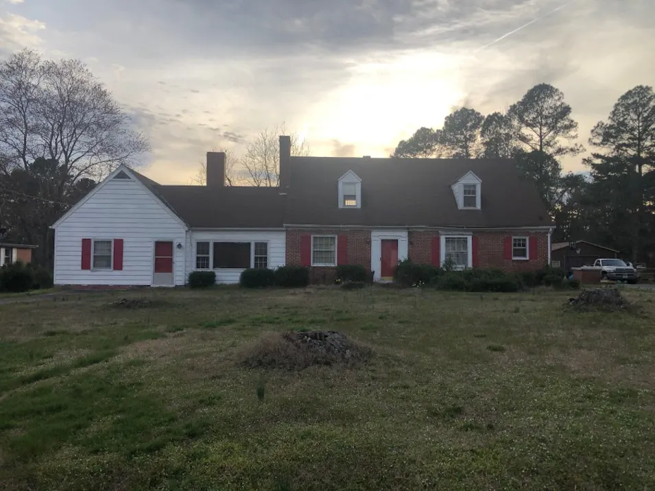 10 Park Avenue Clarksville, VA 23927, Mecklenburg County