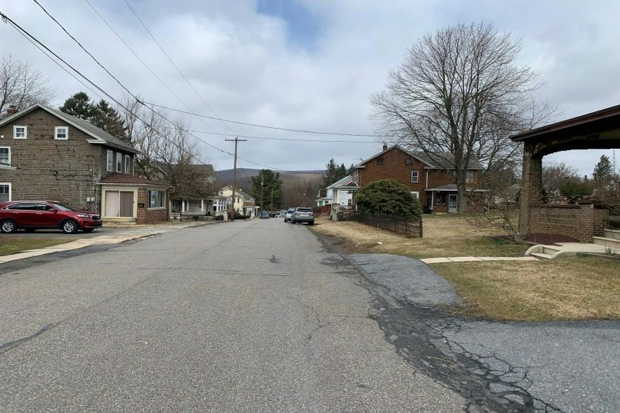 Held St, Lehighton, PA 18235