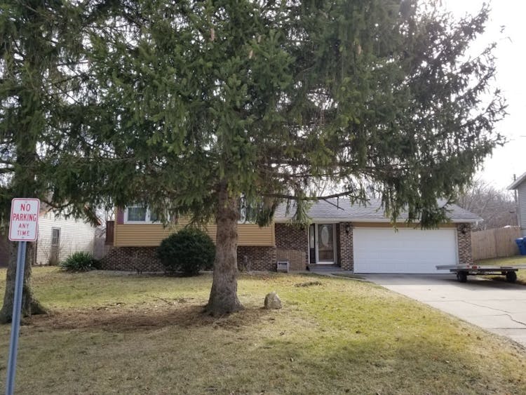 96 Hickory Avenue Hebron, IN 46341, Porter County