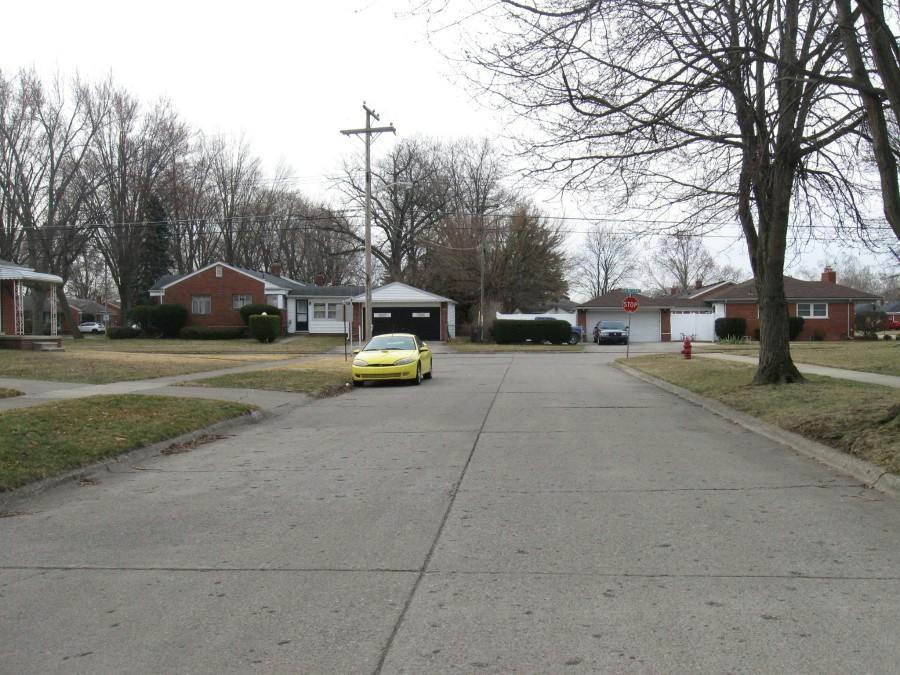 Sioux , Redford, MI 48239