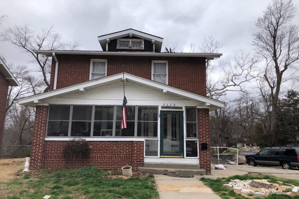 2338 State Street Alton, IL 62002, Madison County