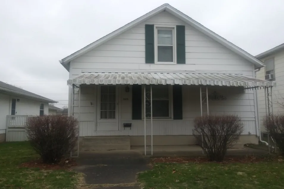 508 North Logan Street Lincoln, IL 62656, Logan County